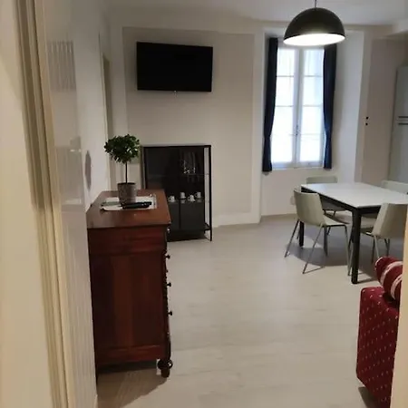 Le Rondini A * Интра