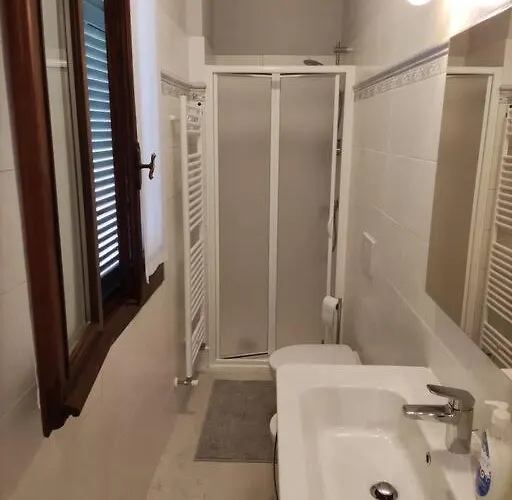 Le Rondini A 인트라