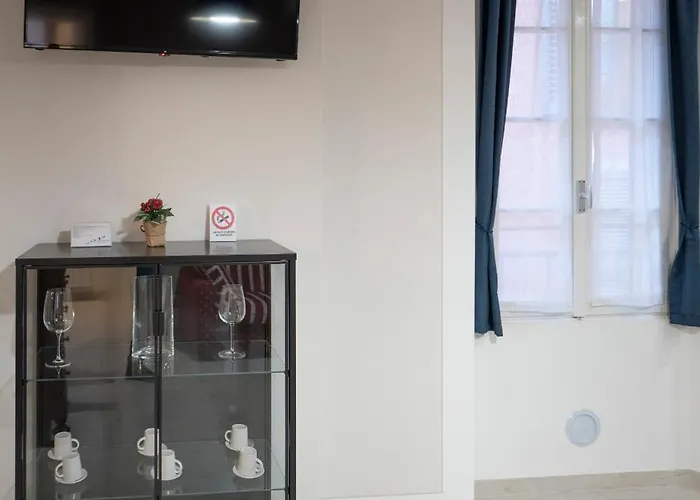 Le Rondini A Apartmán Intra